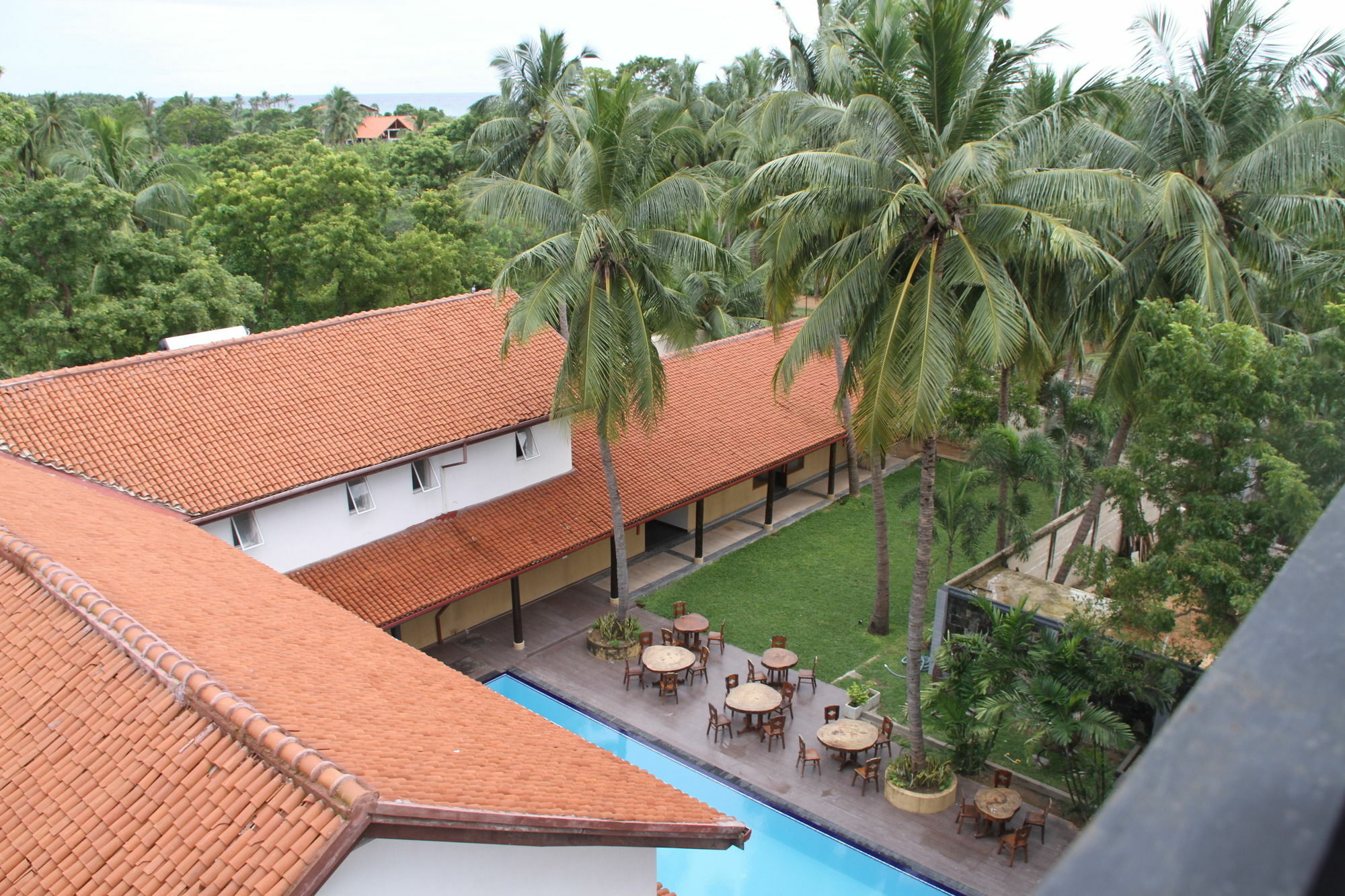 Hotel Earl'S Red Passikudah Exterior foto